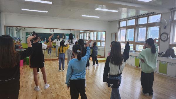 2023. 3월 아라 케이팝 댄스 수업모습^^